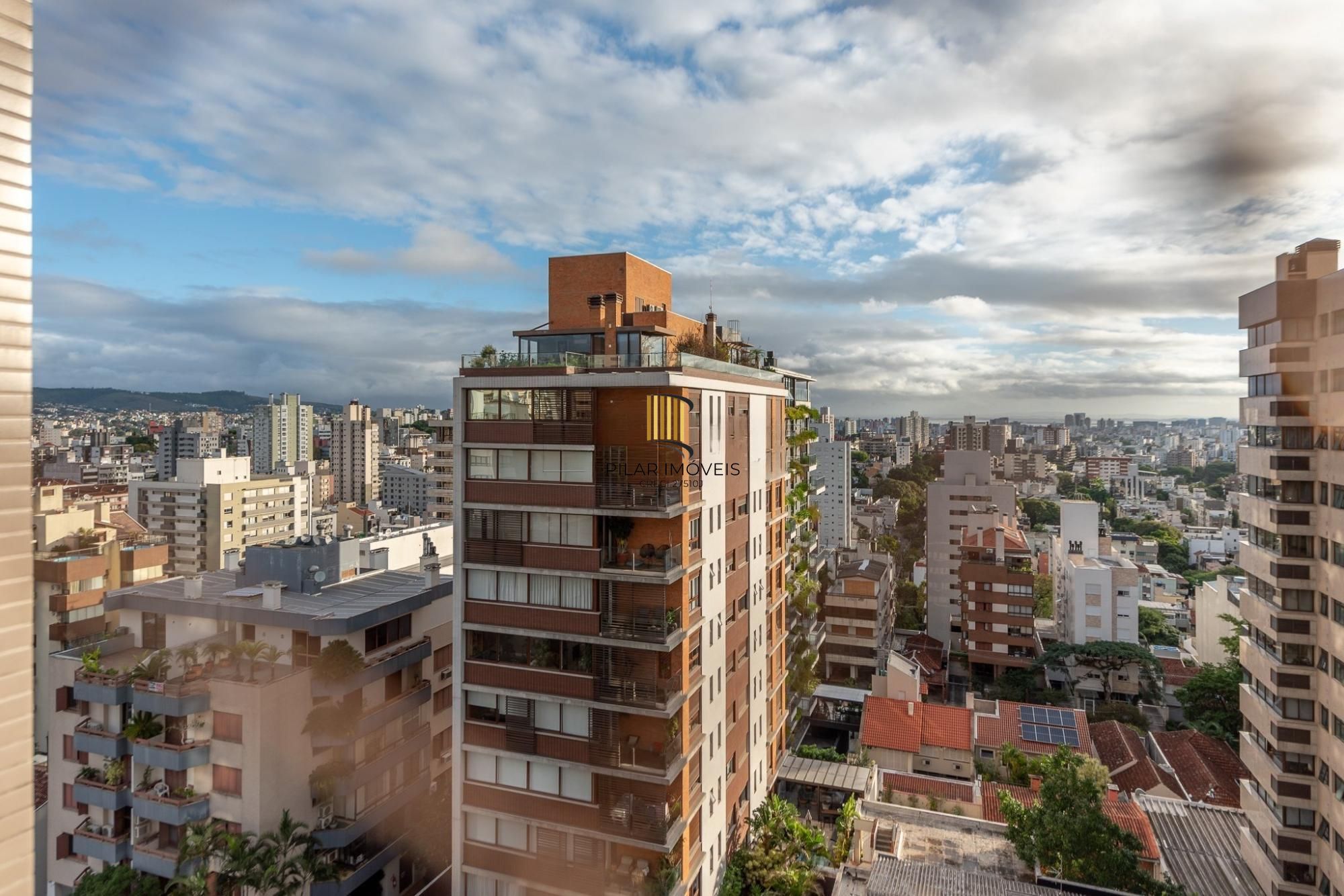 Apartamento com 120.7m², 3 dorm, Petrópolis, Porto Alegre/RS