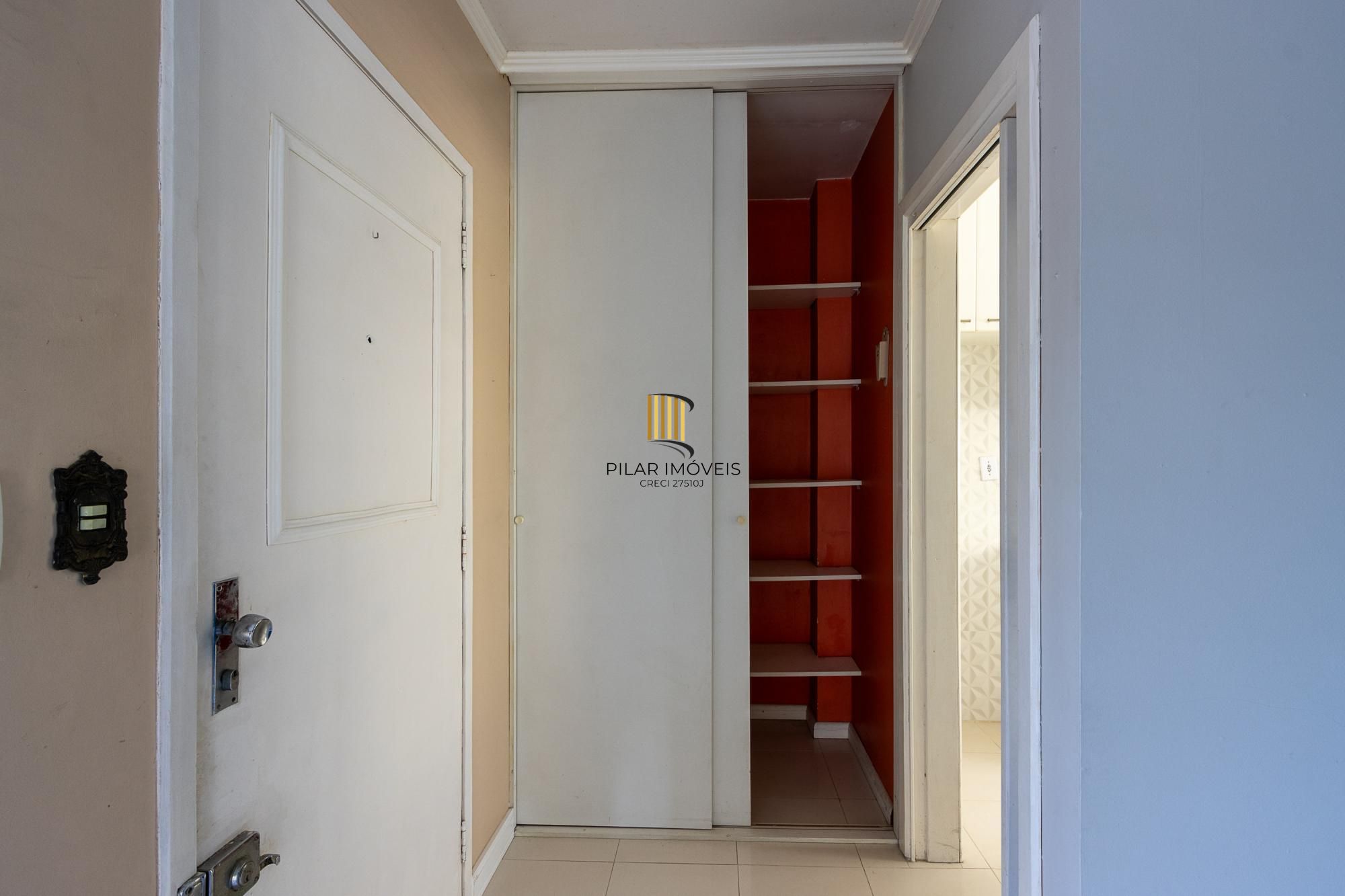 **Apartamento 2 dorm Residencial à Venda no Bairro Cristal, Porto Alegre, RS**