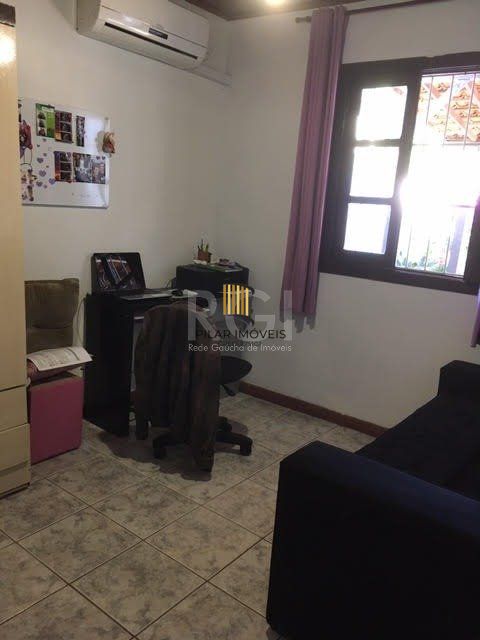 Casa para Venda - 100m², 3 dormitórios, sendo 2 suites, 3 vagas - Hípica