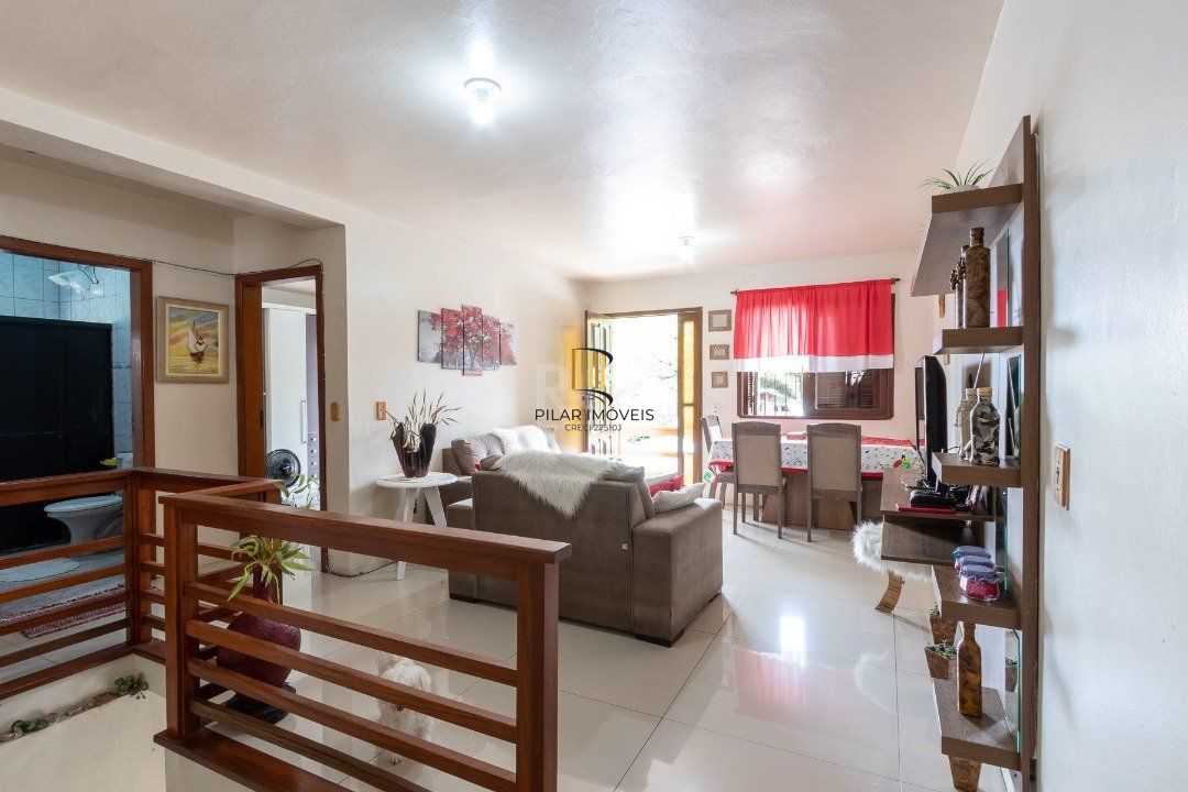 Casa para Venda - 161m², 3 dormitórios, 3 vagas - Nonoai