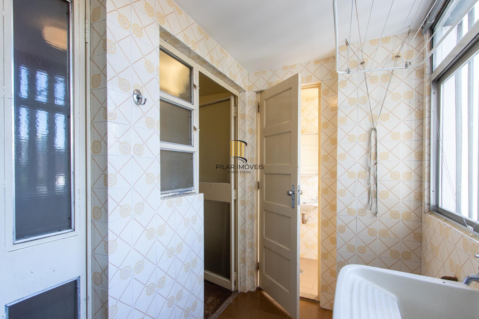 Apartamento de 2 dormitórios e uma vaga,  com infraestrutura
