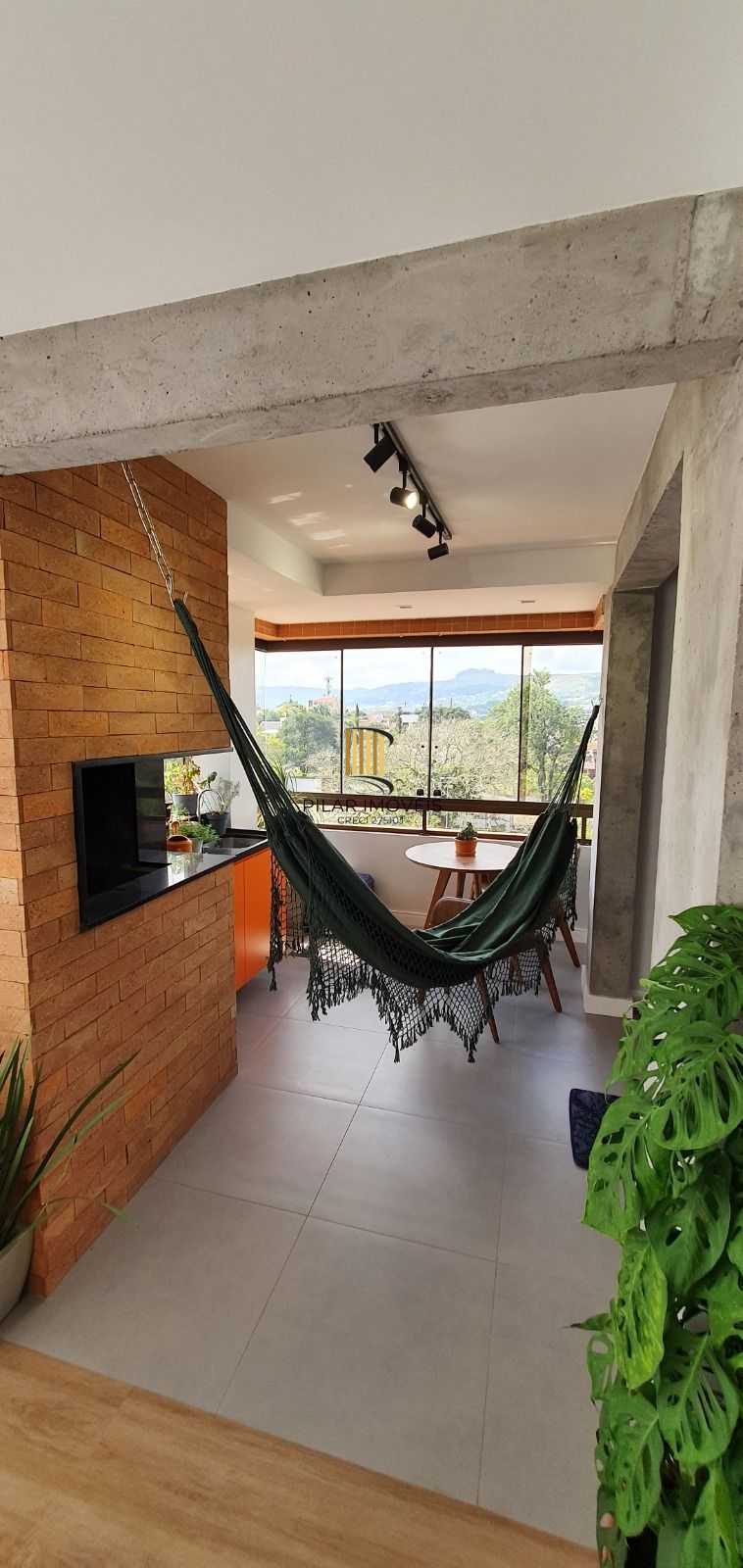 Apartamento 3 dormitórios no bairro Cristal