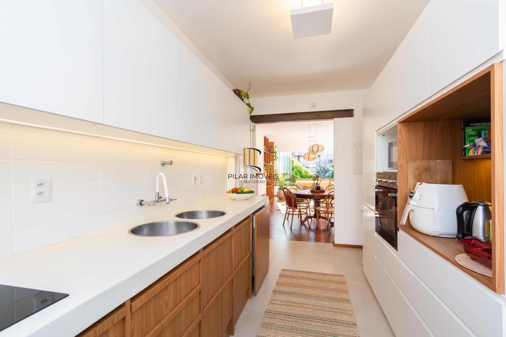 Apartamento com 3 Quartos à venda, 122m² - Petrópolis