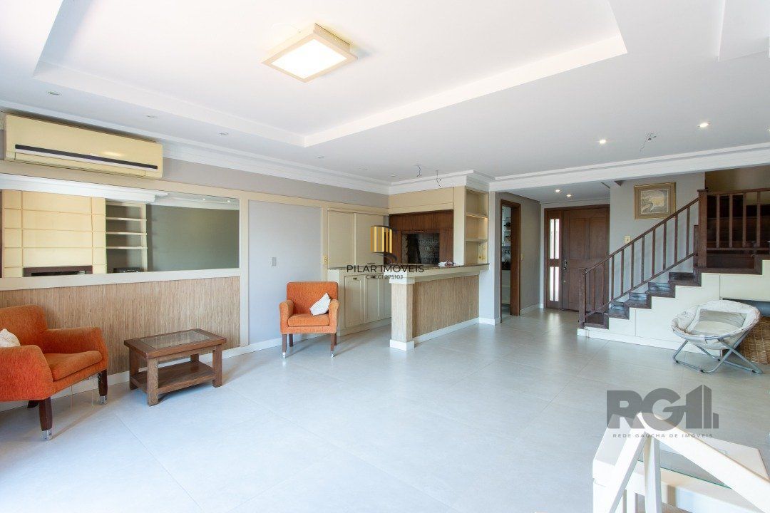 Casa condomínio | 3 Quartos | 1 Suíte | 2 Vagas | 249,20m2 Privativos | Bairro Assunção