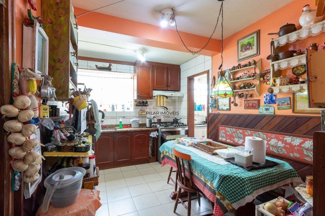 Casa Condominio para Venda - 386m², 3 dormitórios, sendo 2 suites, 2 vagas - Espirito Santo