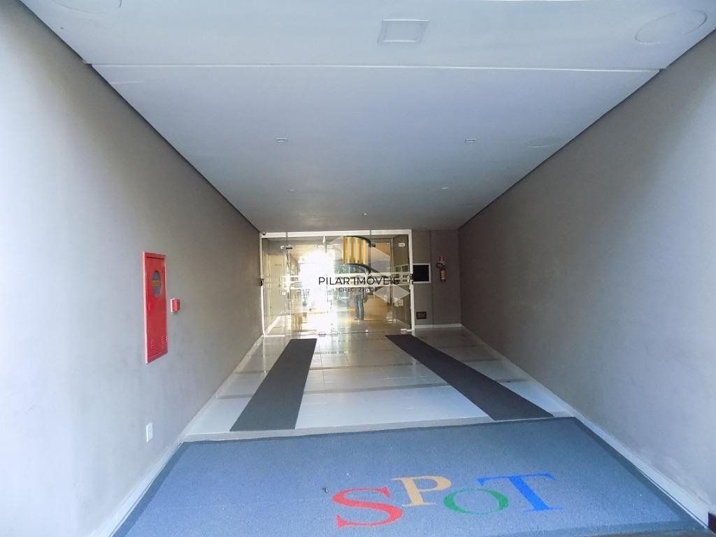 Loft a venda 1 dormitório mobiliado com 1 vaga de garagem / Lima e Silva