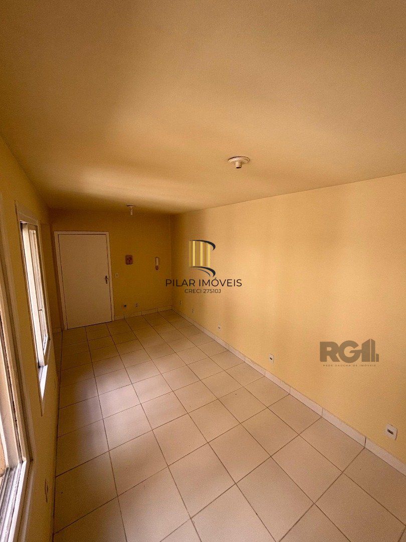 apartamento JK em otimo estado de conservação , prédio com elevador .