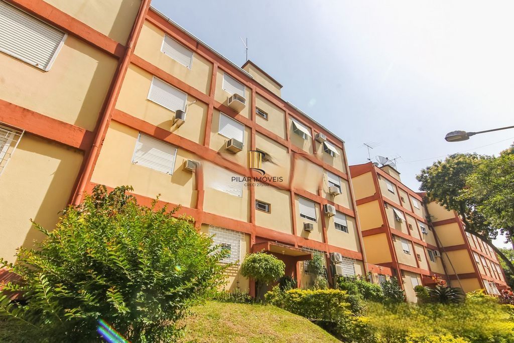 Apartamento com 1 dormitório no condomínio Pereira Neto