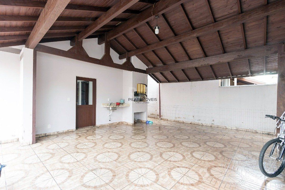 Casa de Condomínio 3 dormitórios no bairro Hípica