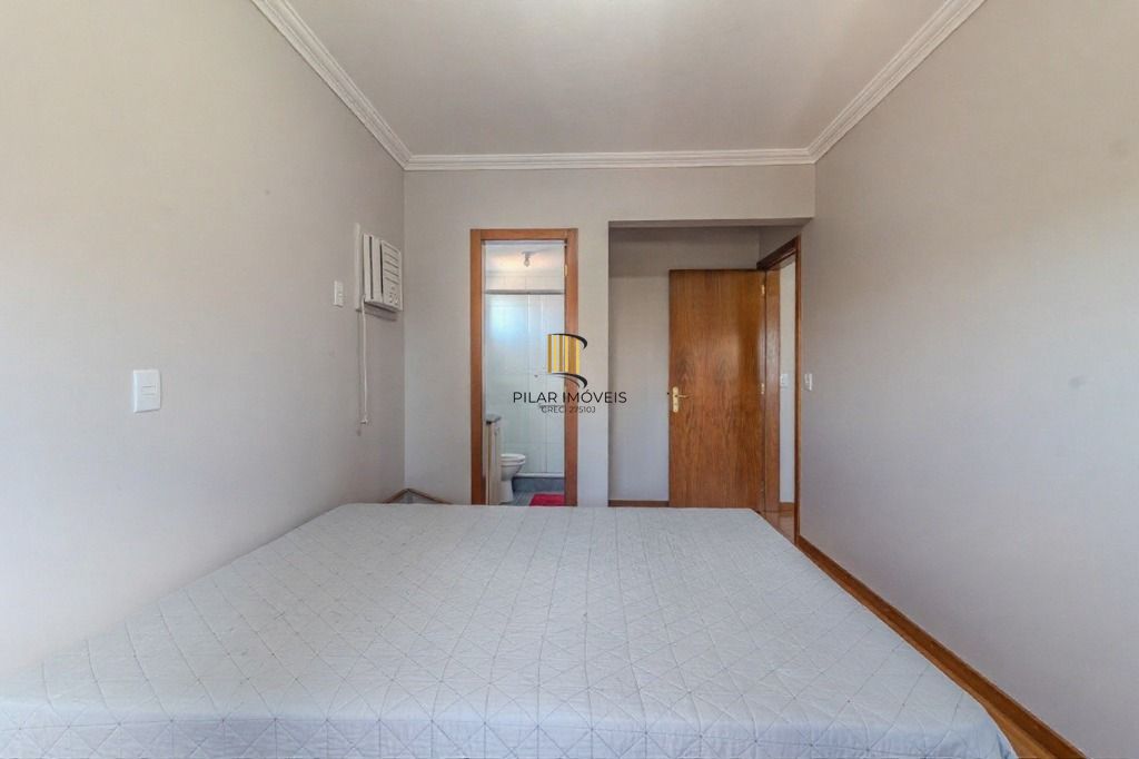 Apartamento com 2 quartos, vaga dupla - Bairro Petrópolis