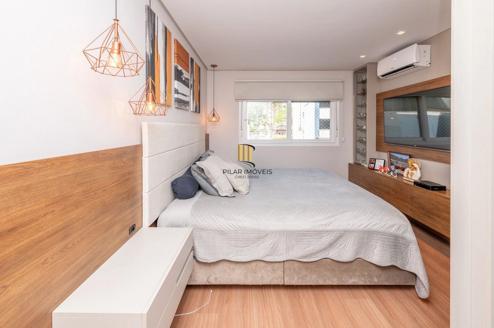 Apartamento Garden com 178m² e 3 dormitórios, 1 suíte, 3 vagas