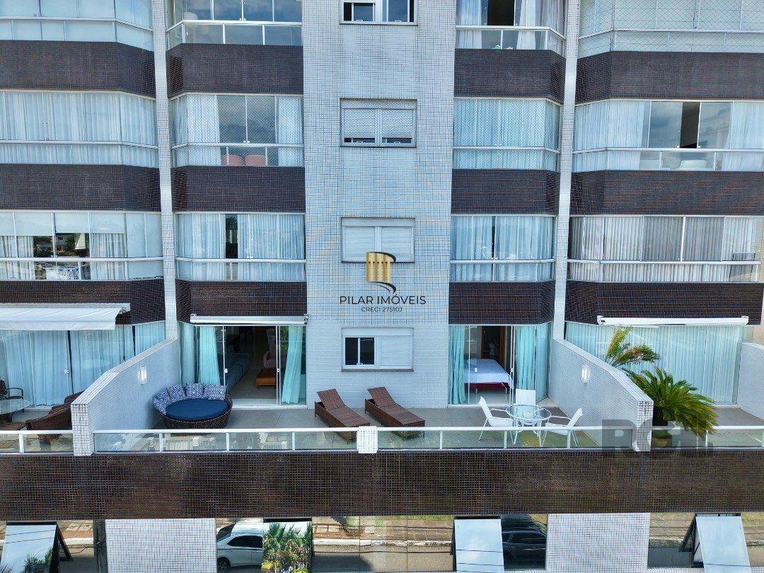 APARTAMENTO COM TERRAÇO E VISTA PARA O MAR, À VENDA  EM CAPÃO DA CANOA 
