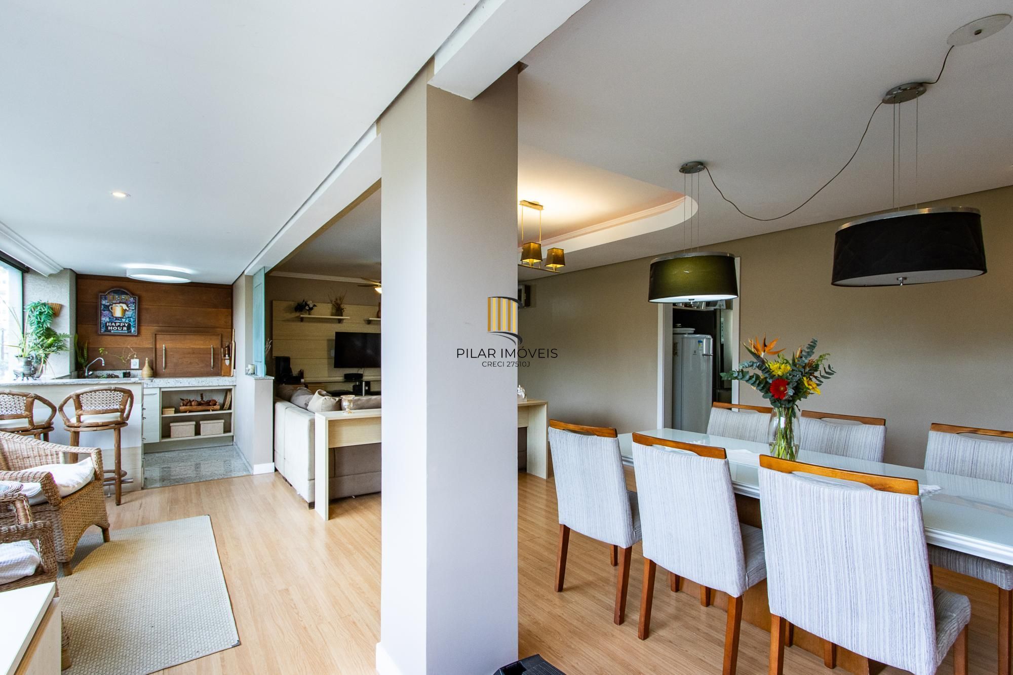Apartamento 3 quartos, 139,64m² privativos, 2 vagas - Bairro Menino Deus