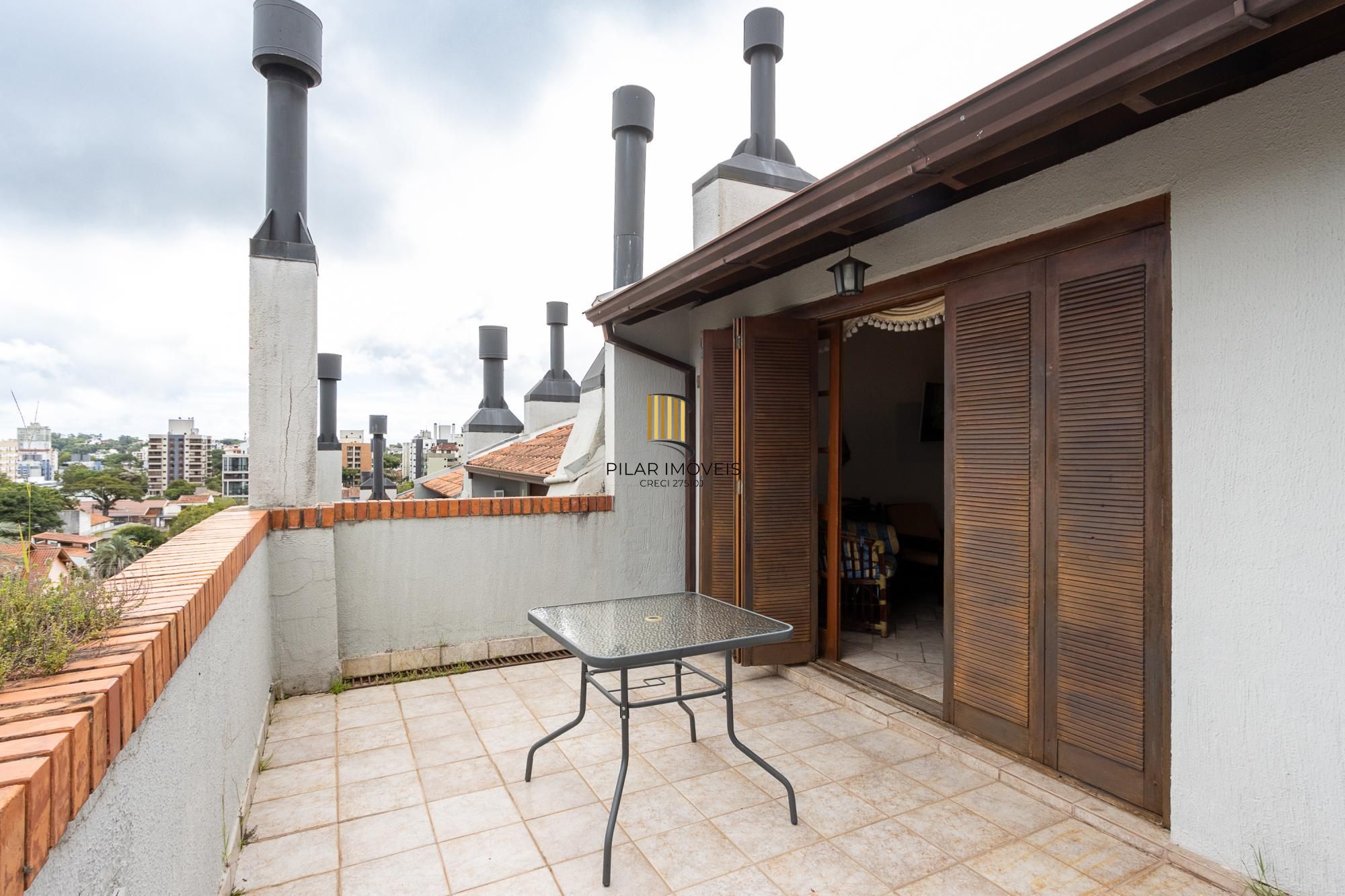 Casa Condominio para Venda - 175m², 3 dormitórios, sendo 1 suites, 4 vagas - Tristeza