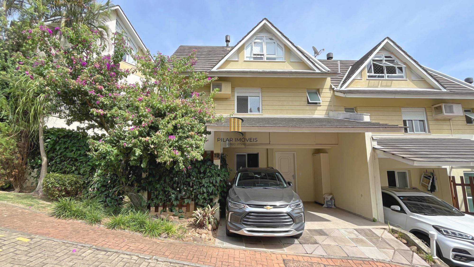 Casa em Condomínio com 3 quartos e 216m² à venda em Teresópolis, Porto Alegre.