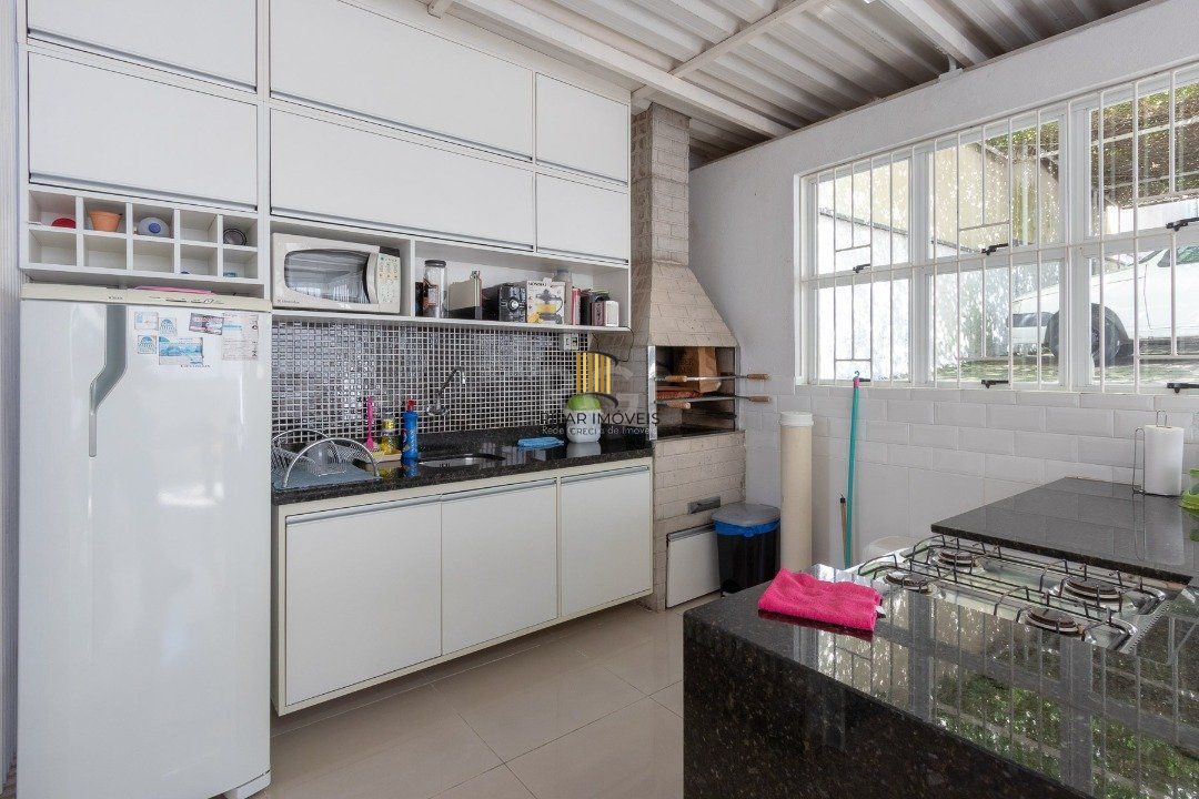 Casa para Venda - 199.62m², 5 dormitórios, 15 vagas - Tristeza