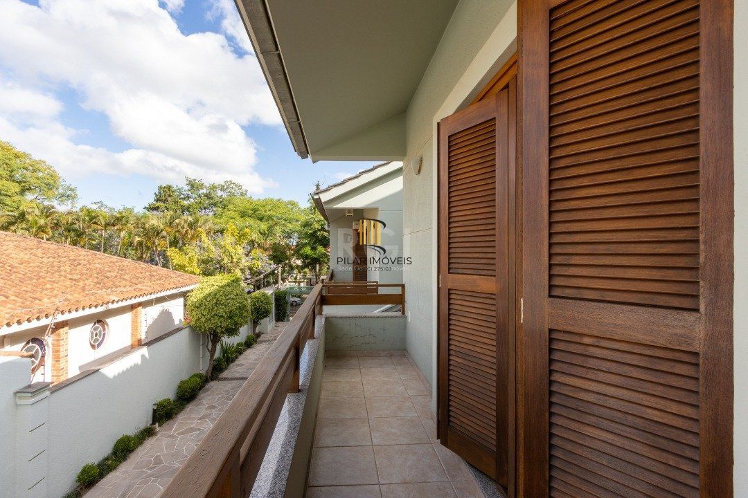 Casa de Condomínio 3 dormitórios no bairro Jardim Isabel