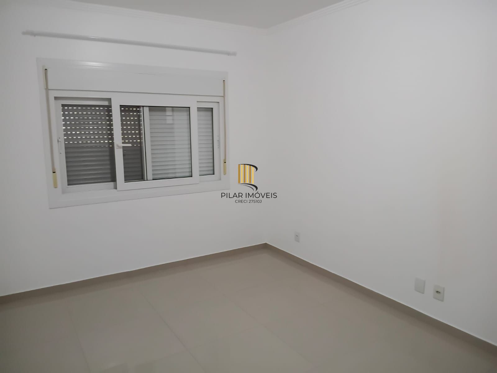 Casa de condomínio com 3 dormitórios no bairro Ipanema