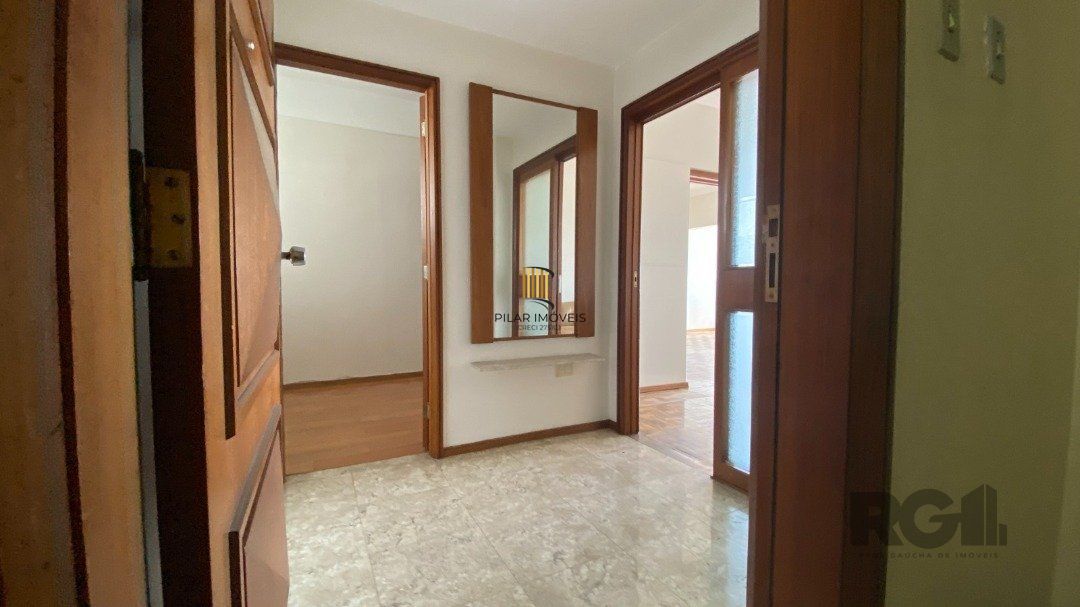 Apartamento 4 dormitórios no bairro Centro Histórico