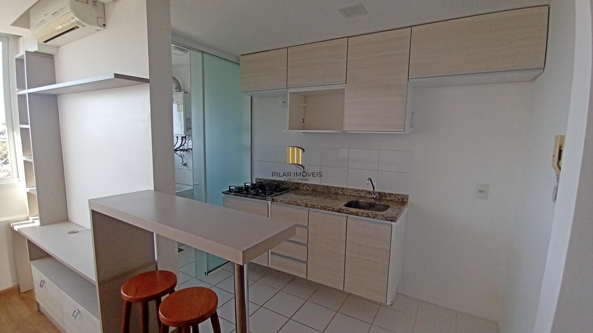 Apartamento com 2 dormitórios no bairro Camaquã