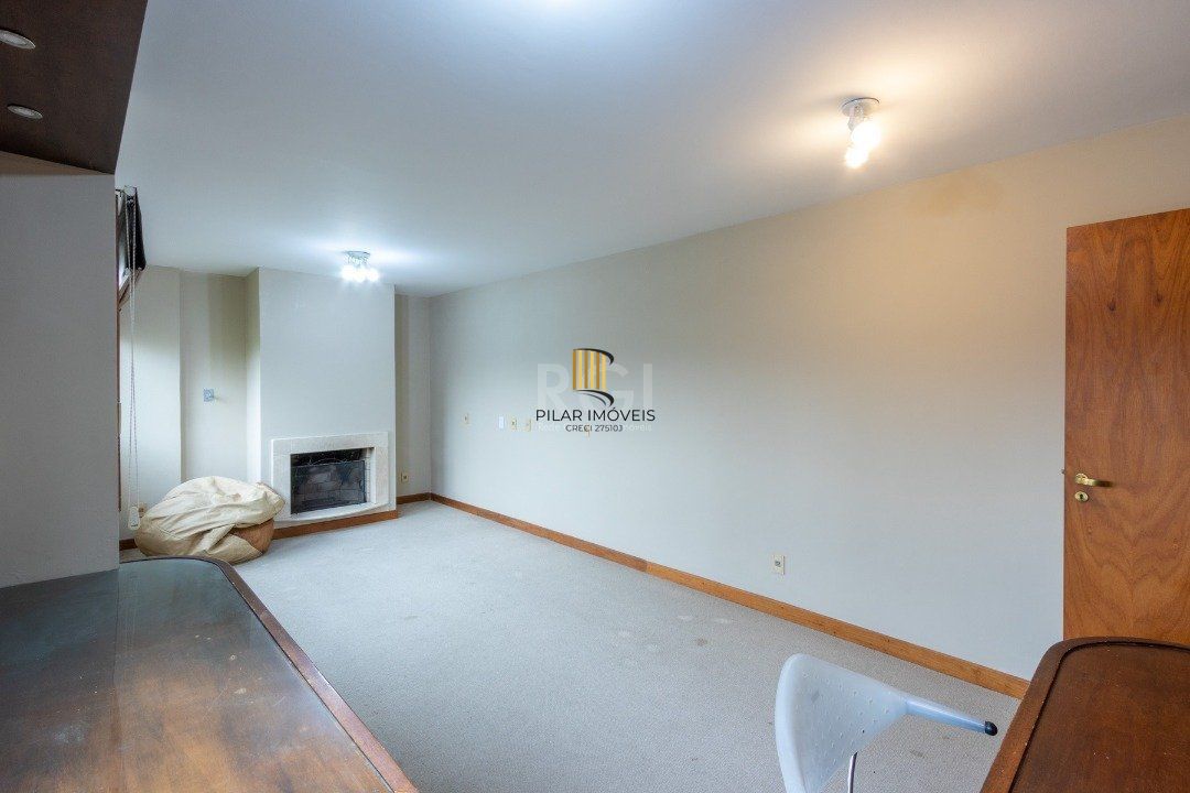 Casa Condominio para Venda - 215.81m², 4 dormitórios, sendo 1 suites, 2 vagas - Tristeza
