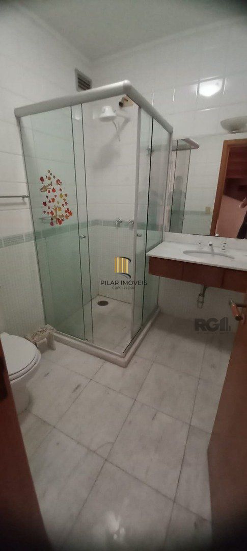 Casa em condomínio para vender, 222m², 3 dormitórios, Três Figueiras