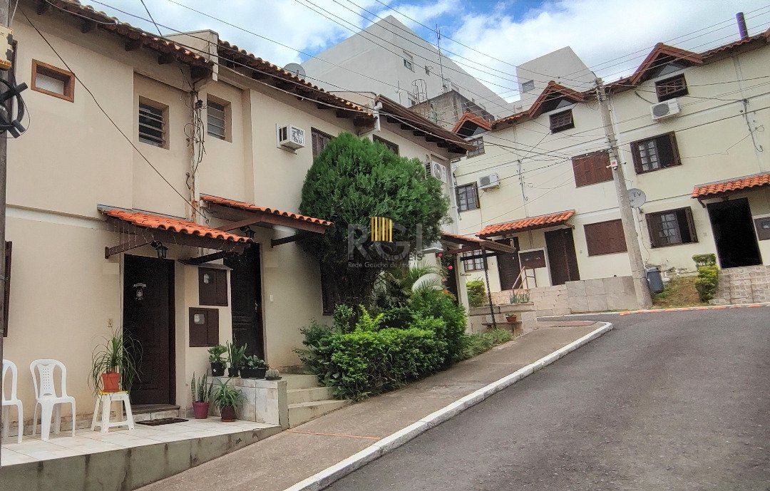 Casa de  Condomínio | 3 quartos | 1 Suíte | 72,87m2 | Bairro Vila Nova