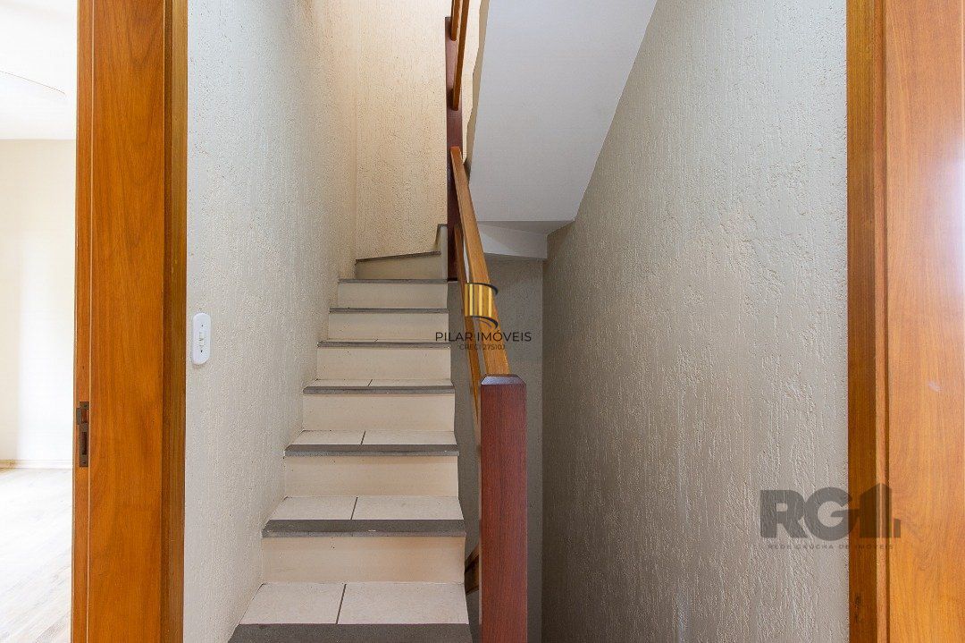 Casa em condomínio, 102m², 2 dormitórios, Guarujá