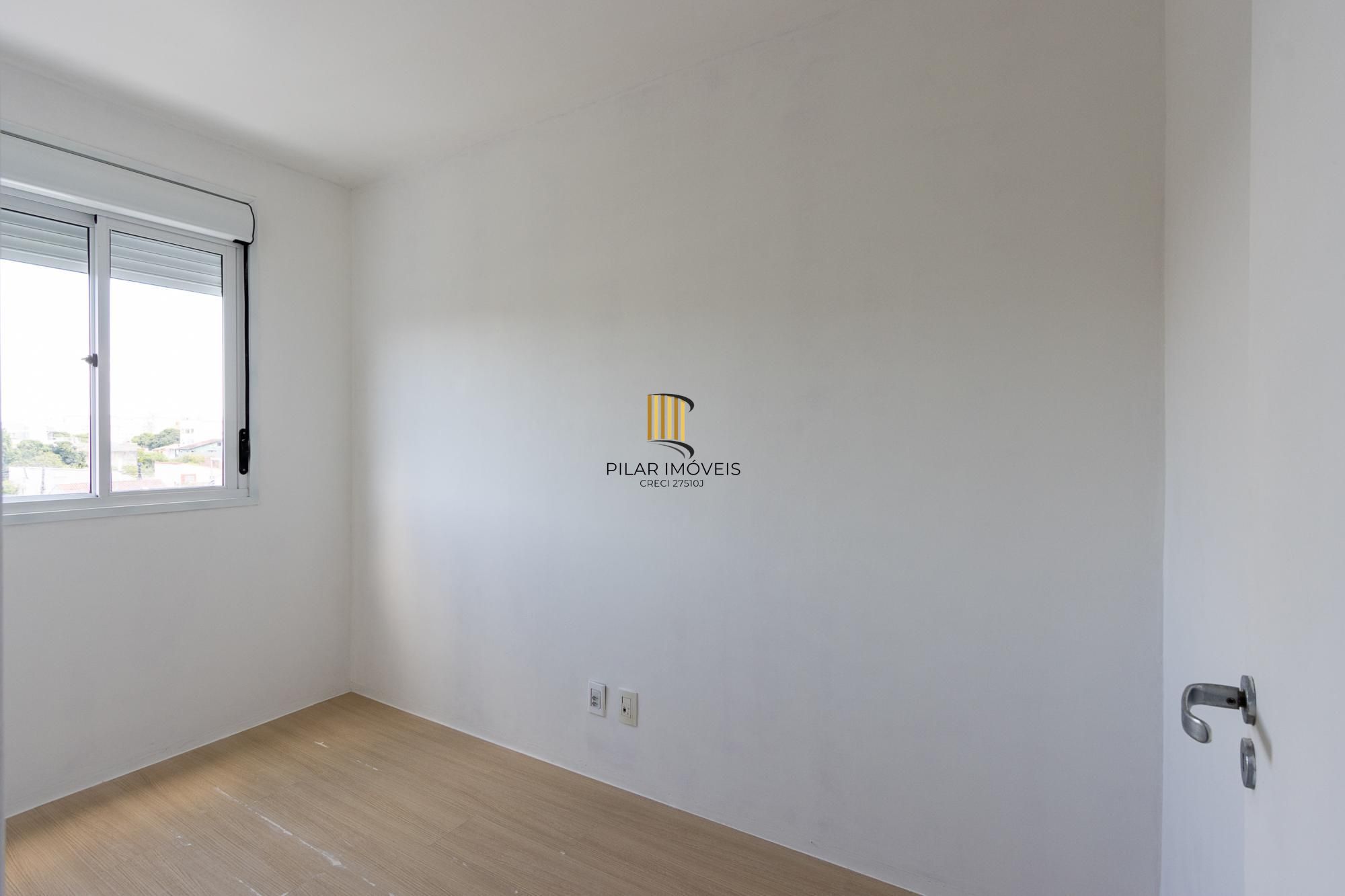Apartamento 2 quartos, 1 vaga escritura, elevador - Bairro Cristal