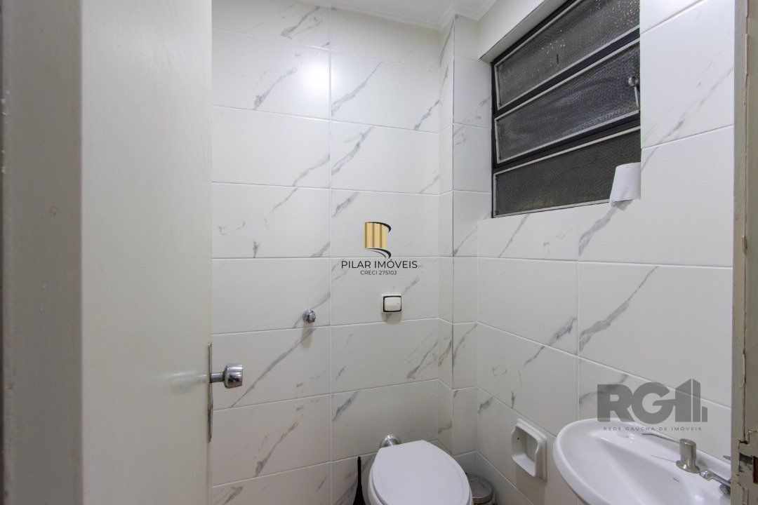 Apartamento | 2 quartos | 65,00m2 | 1 vaga | Bairro Menino Deus