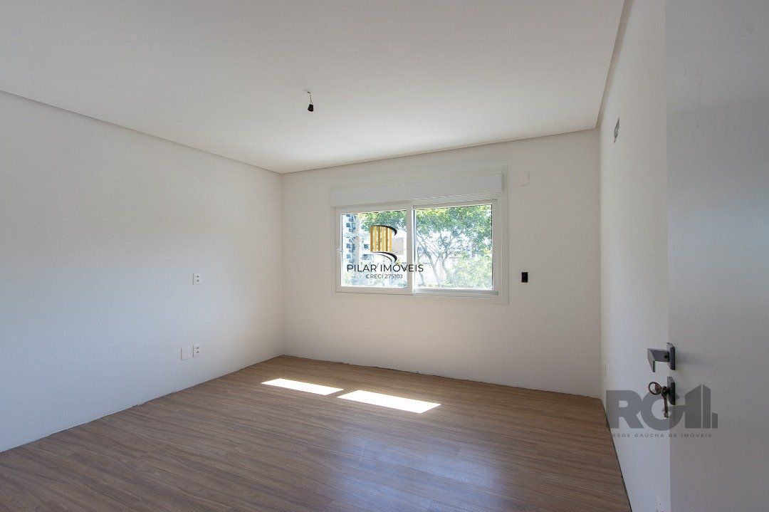 Apartamento para Venda - 143.36m², 3 dormitórios, sendo 1 suites, 2 vagas - Tristeza