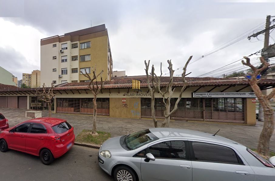 Apartamento 2 dormitórios, com 1 vaga escriturada - Bairro Tristeza