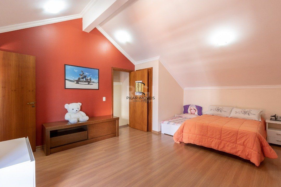 Casa Condominio para Venda - 286.89m², 4 dormitórios, sendo 2 suites, 2 vagas - Cristal