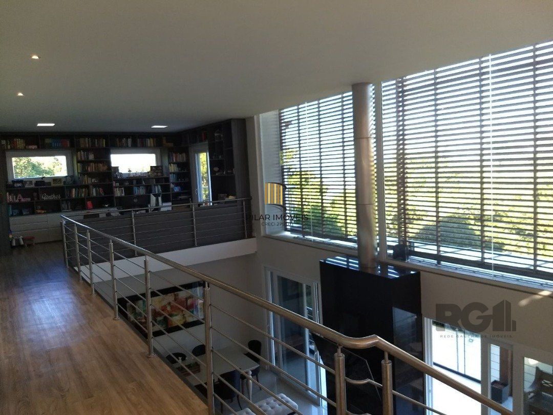 Casa 3 dormitórios no bairro Teresópolis