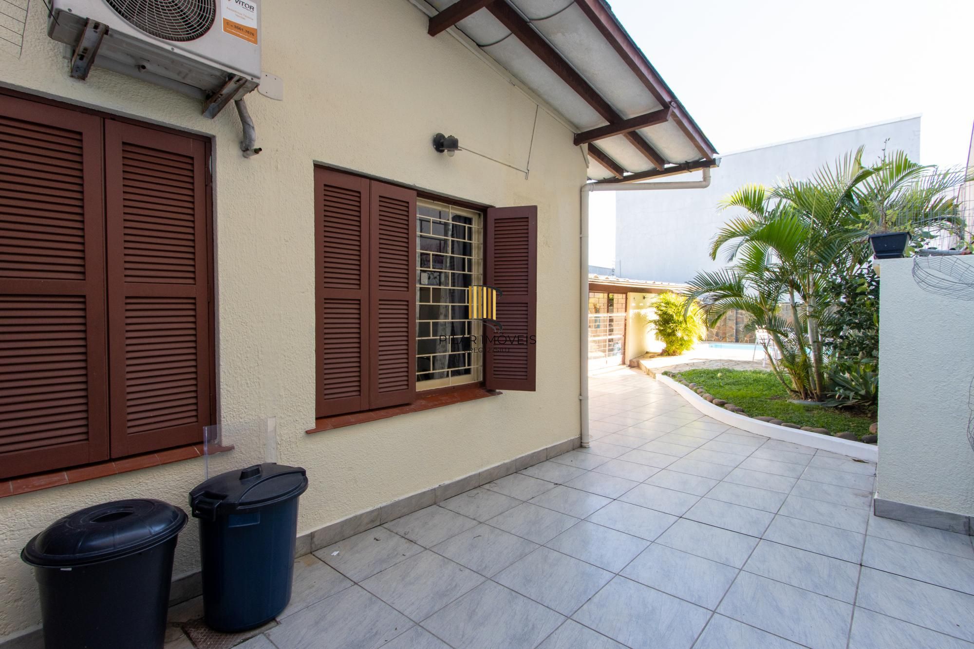 Casa 3 dormitórios no bairro Cavalhada