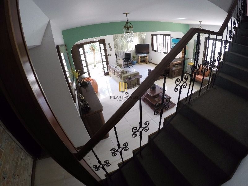 Casa para Venda - 95m², 4 dormitórios, sendo 2 suites, 4 vagas - Ipanema