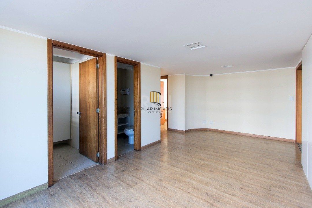 Cobertura Comercial para Venda - 225,39m², 0 dormitórios, 3 vagas - Bela Vista