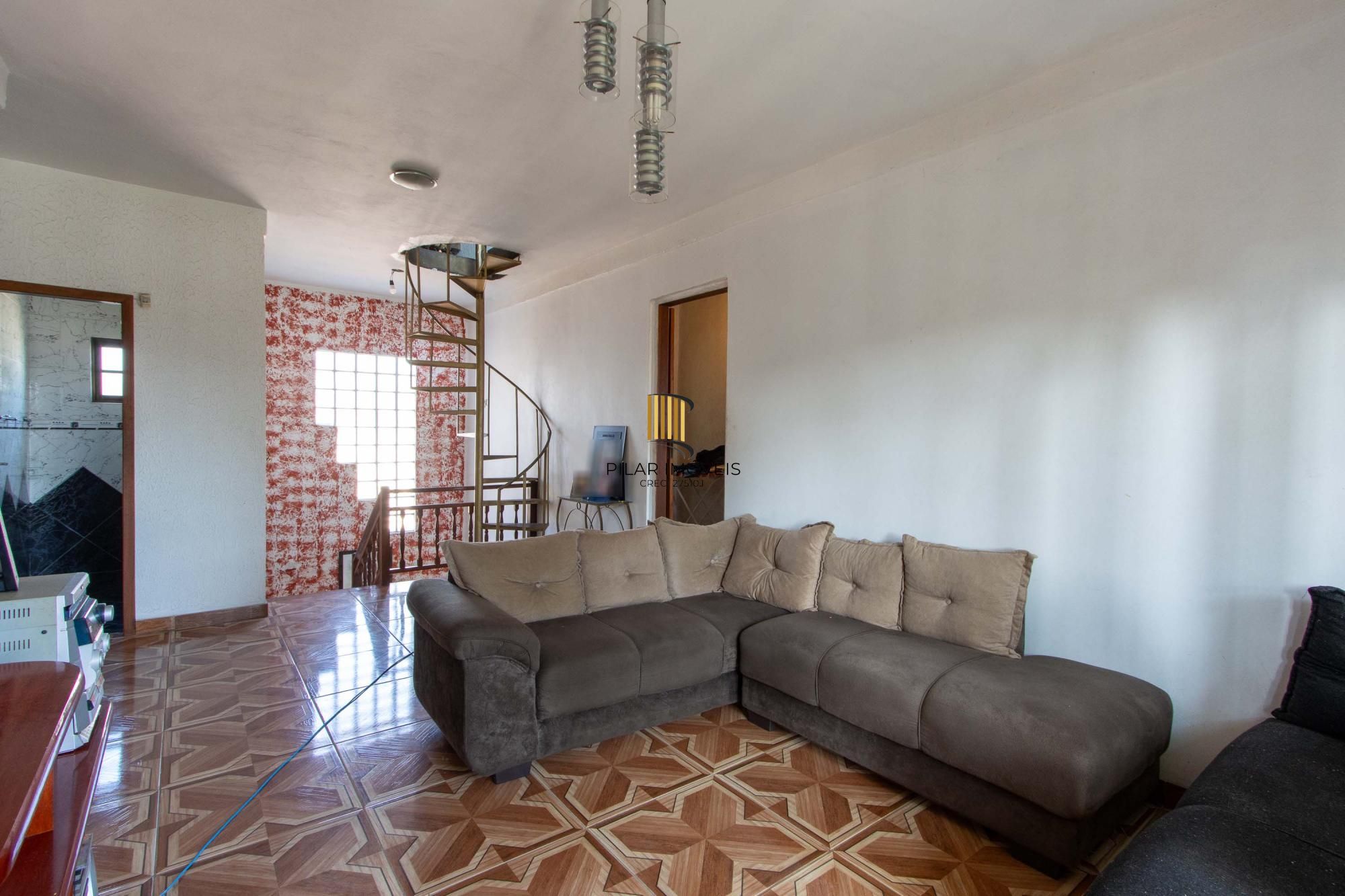 Casa 3 dormitórios no bairro Espírito Santo