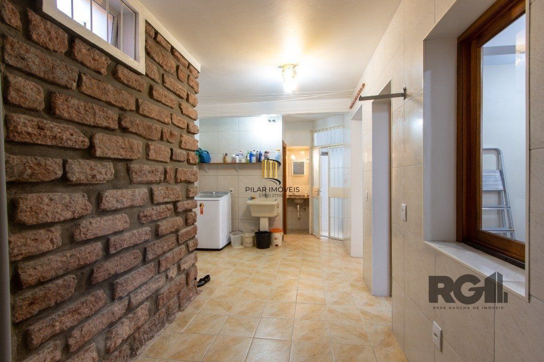 Casa de Condomínio 3 dormitórios no bairro Tristeza