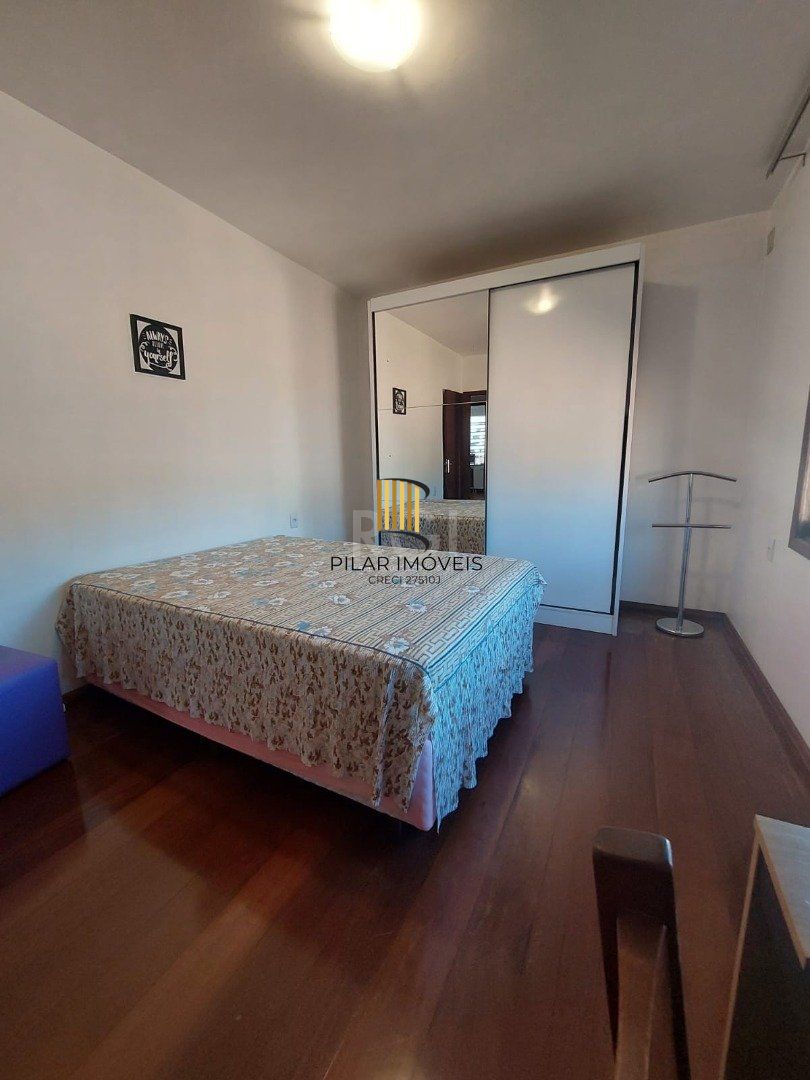 Casa 3 dormitórios no bairro Tristeza
