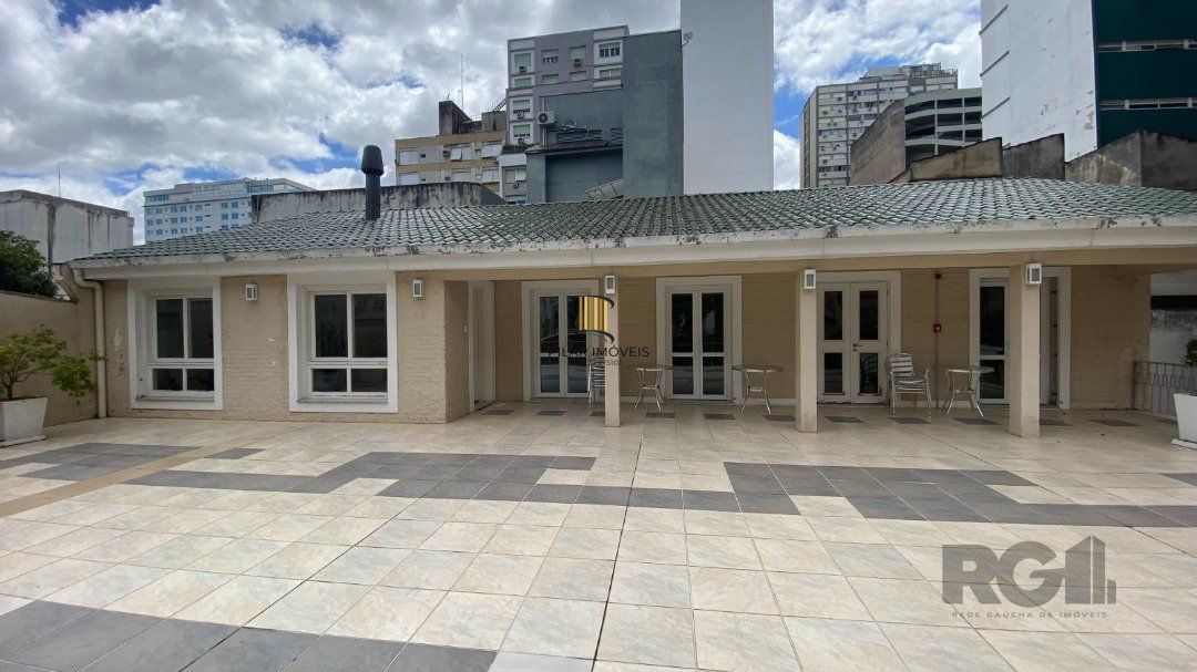 Apartamento 4 dormitórios no bairro Centro Histórico