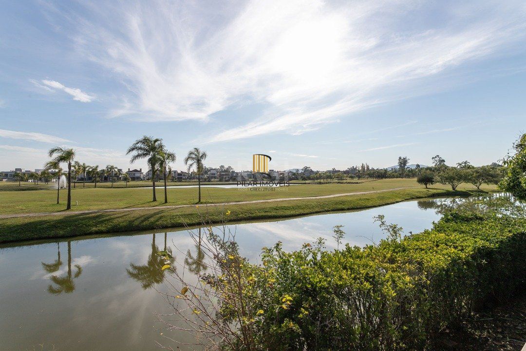Casa Condominio para Venda - 670m², 5 dormitórios, sendo 5 suites, 4 vagas - Terra Ville