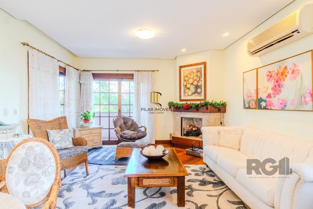Apartamento amplo de 191m² privativos reformado