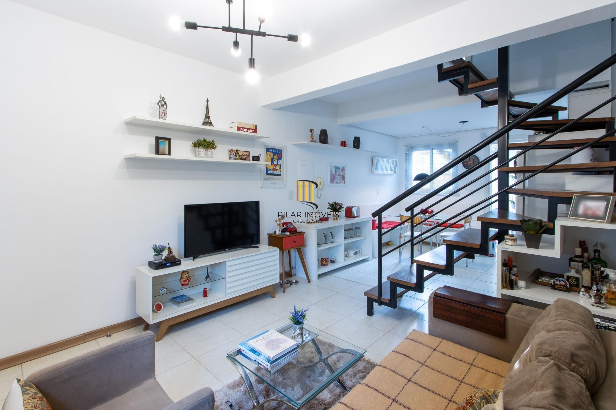 Casa de Condomínio 3 dormitórios no bairro Cavalhada