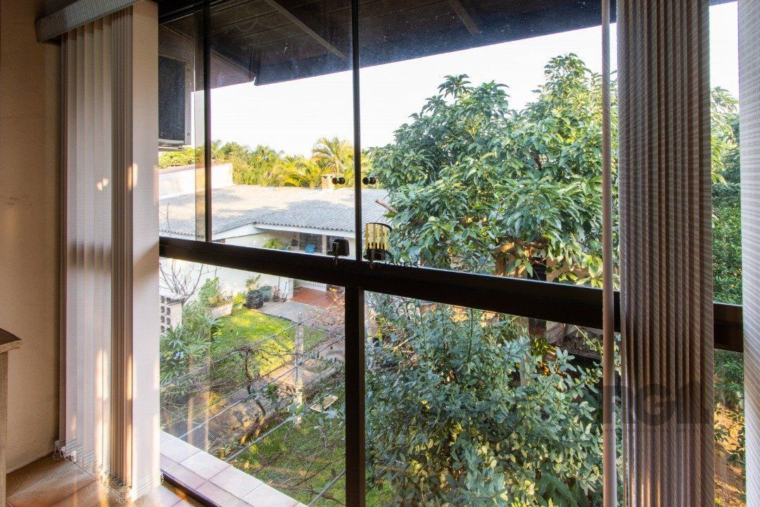 Casa 4 dormitórios no bairro Cristal