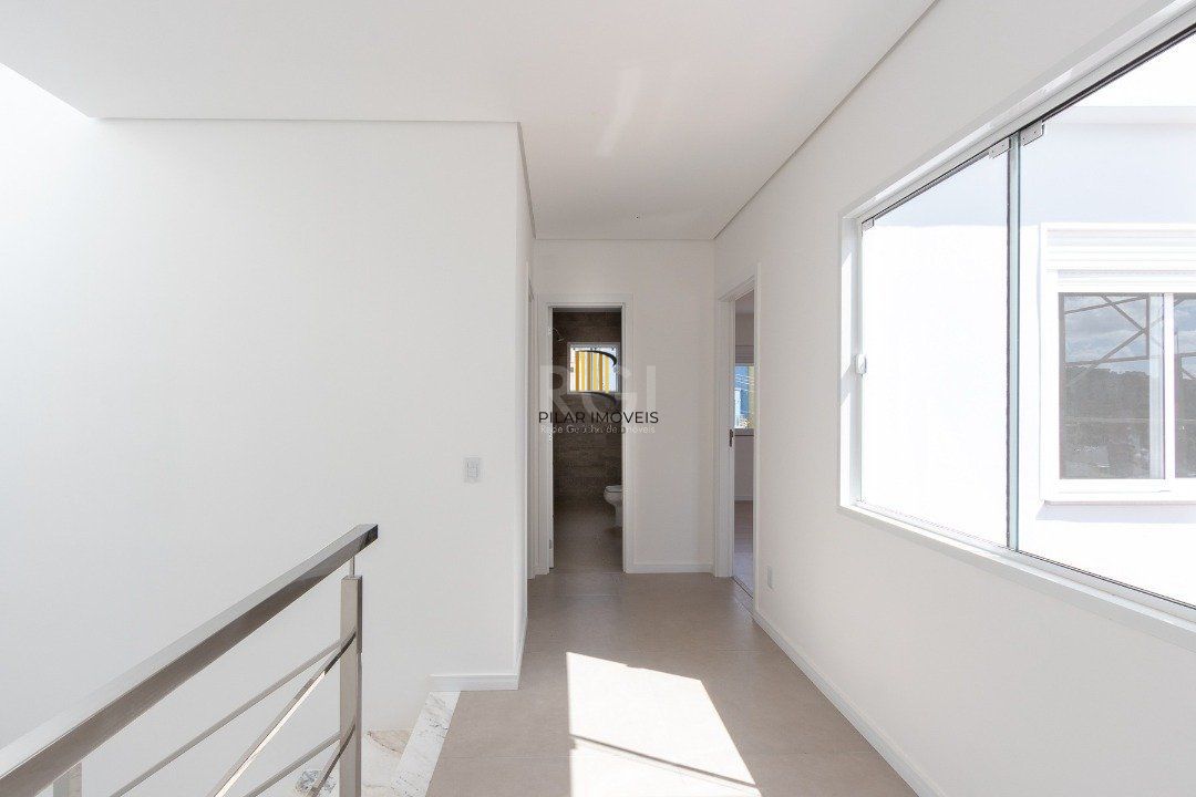 Casa Condominio para Venda - 219m², 3 dormitórios, sendo 1 suites, 2 vagas - Vila Nova