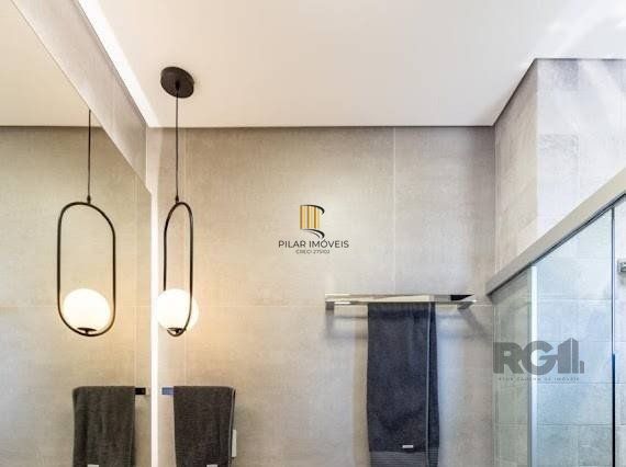 Casa 5 dormitórios no bairro Atlântida