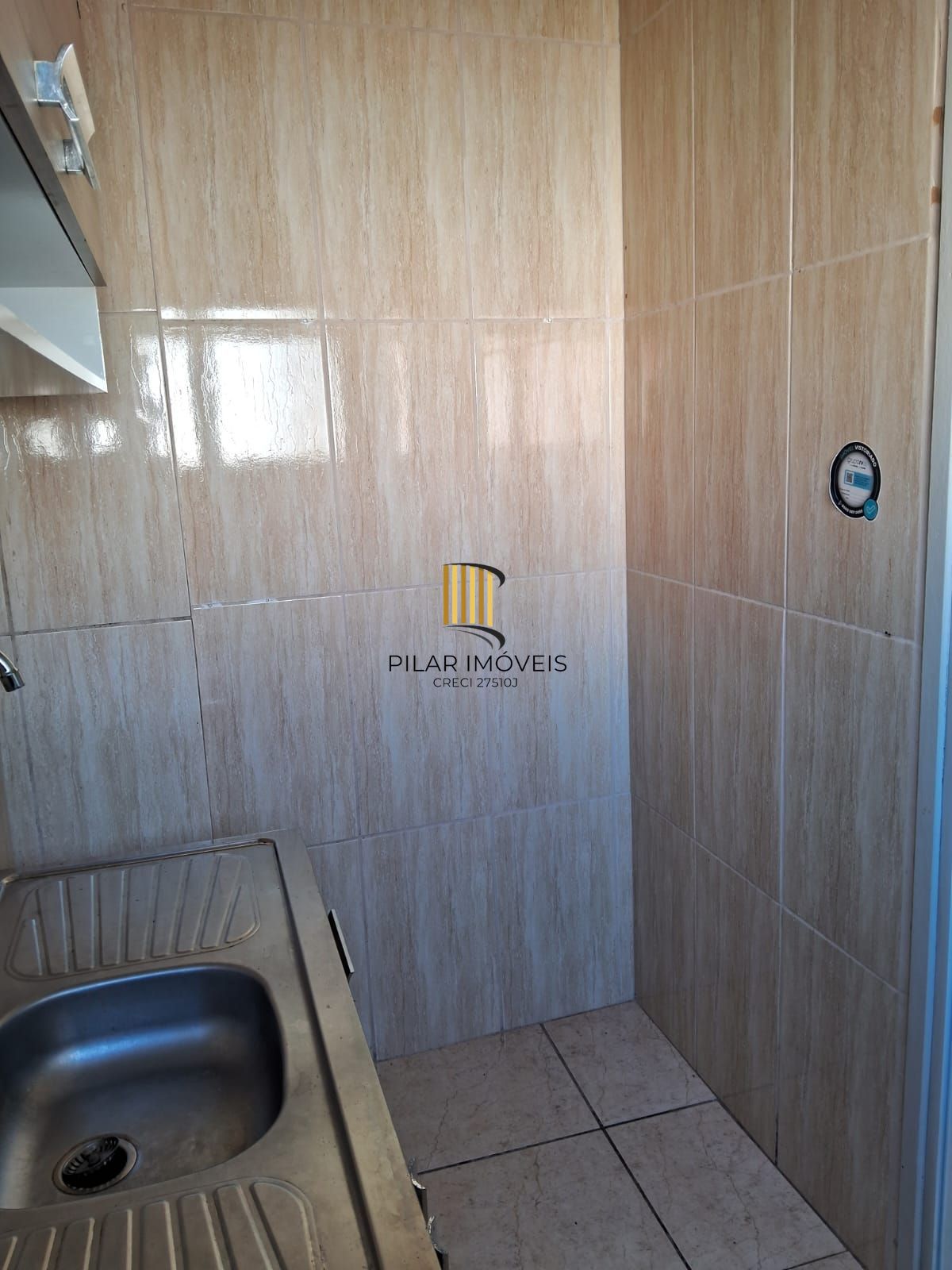 APARTAMENTO JK NO BAIRRO MENINO DEUS - 01 VAGA DE ESTACIONAMENTO - 25M² ÁREA PRIVATIVA