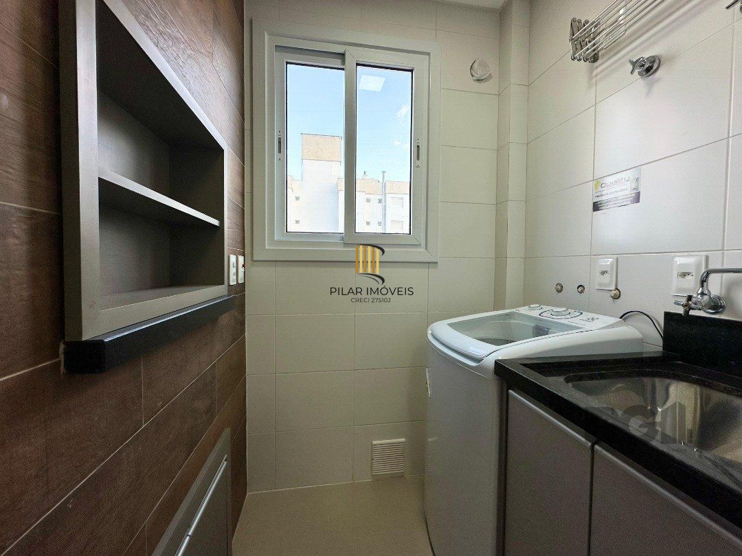 Apartamento 2 dormitórios no bairro Zona Nova