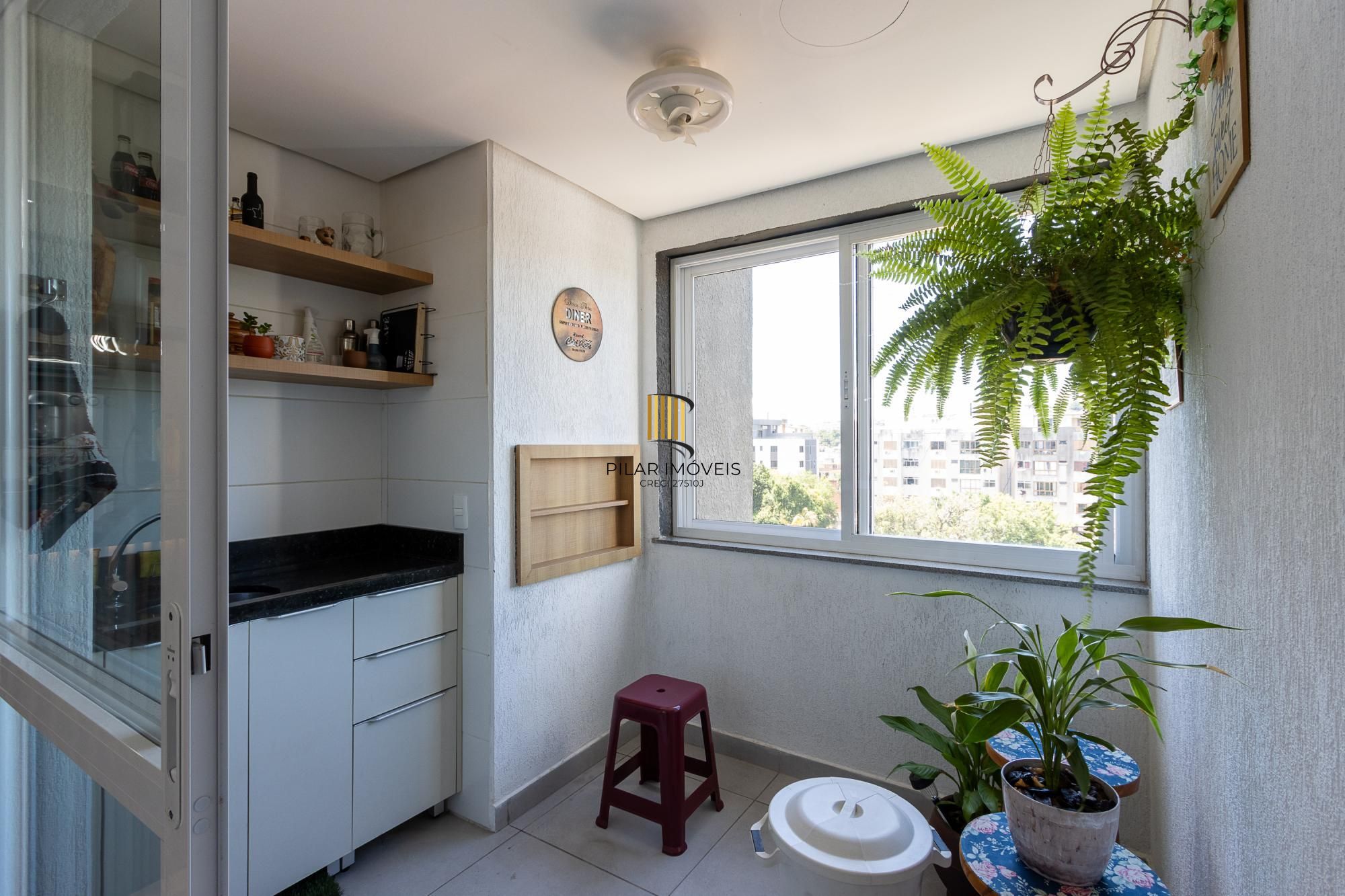 Apartamento | 3 Quartos | 1 Suíte | 103,29m2 Privativos | Vaga Dupla | Bairro Cristal